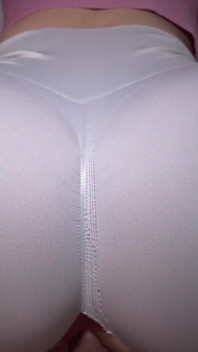 Does My Booty Look Pretty in This Outfit? - Lilykoti