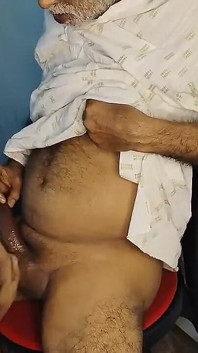 Rekaman video romantis gadis india lagi asik nyepong kontol sampai toketnya dientot dengan romantis