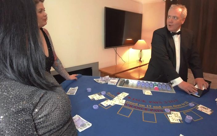 MattyFacial: Casino Blackjack bú và làm tình