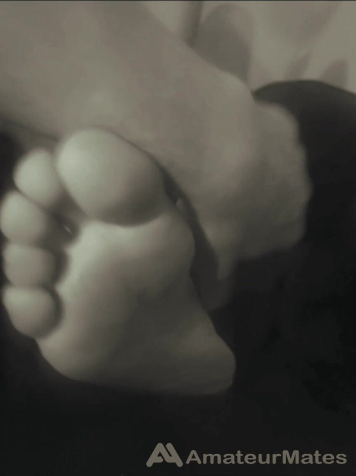 AmateurMates: Compilation de jeux de pieds amusants