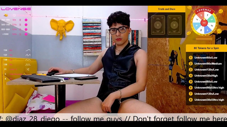 Diego_latinboy: Quay tay