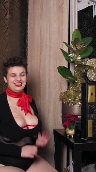 Kalender Sextoy Advent Hari 6: 24 Hari Kenikmatan Bersama Melodyfluffington dan Nohya_lingerie!
