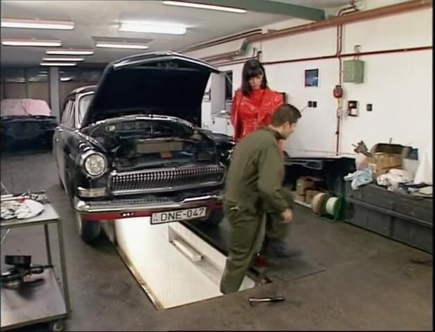 XTime Vod: Car mechanic loves in pussy