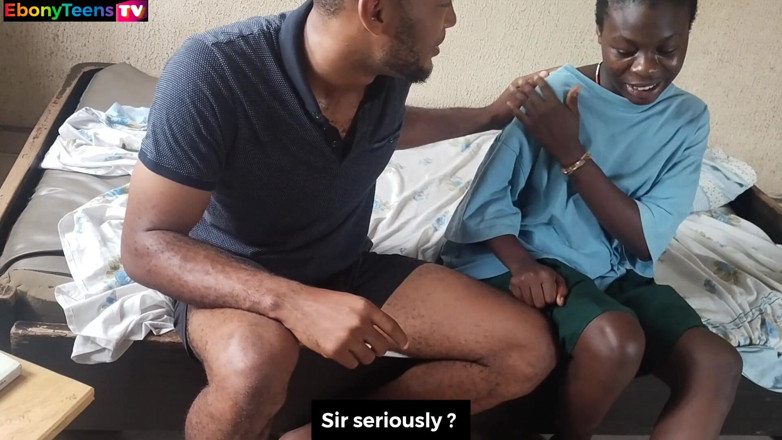 Ebony teens tv: Inocente estudiante universitaria es seducida por el maestro