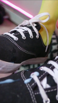 Keds sneaker fußfetisch sexy joi masturbation abspritzen