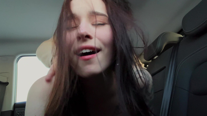 HannahKim: Ik gaf een ritje aan een medereiziger en ze bleek...