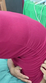 Гарячий роман з поцілунком дупи та лизати стегна