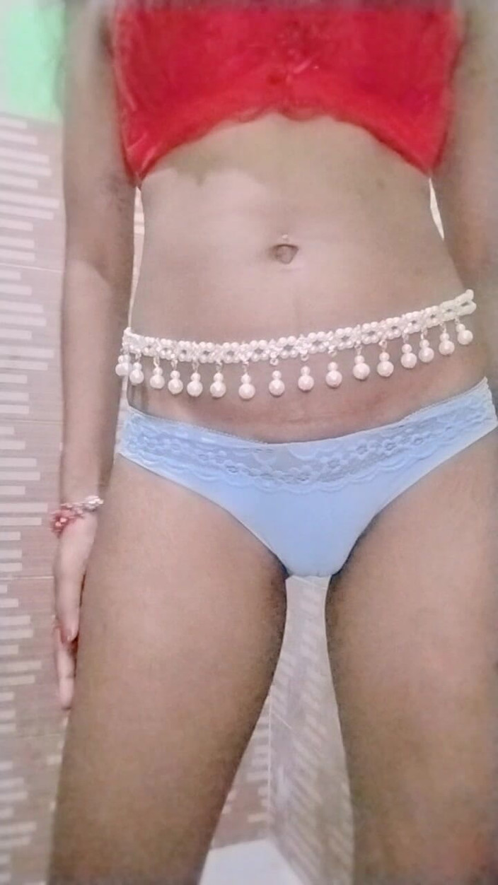 LeoneX: Горячее сексуальное видео моей подруги