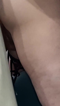 我的继子告诉我他想尝试操一个成熟的阴户。