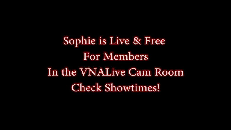 Sophie Dee: 전여친보다 더 많은 제안을 하는 소피 디