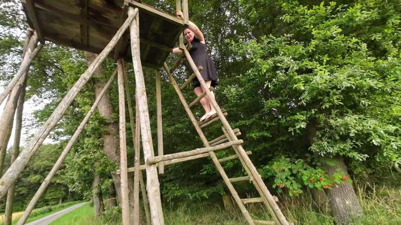 LadyLenaXXX: Xxl Pissing From Above in the Forest