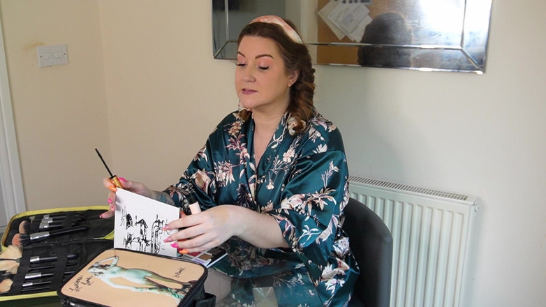 Harley Taboo: Điều cấm kỵ đầu độc tâm trí