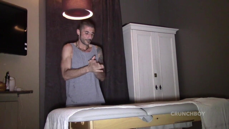 Gaybareback: Massage anal creampied for Leo and Max Toro