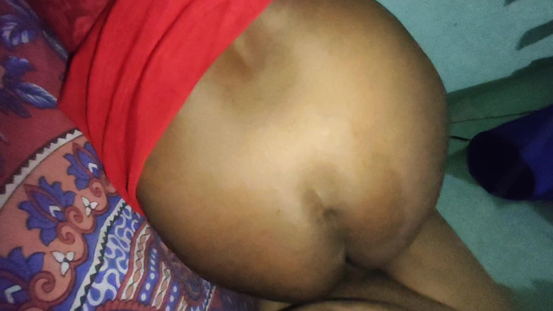 Auntysex711: Chị dâu của tôi cho phép tôi đụ cô ấy hàng ngày