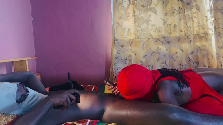 Mello Noir: Nemůžu Se Nabažit Tohoto Černého Ptáka