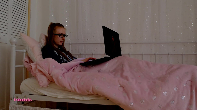 Destination Kat: Midnatt onani