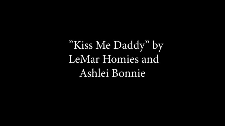 Dukes Hardcore Honeys: Чудова мамка з великою дупою бере великий чорний член у кожну дірку.
