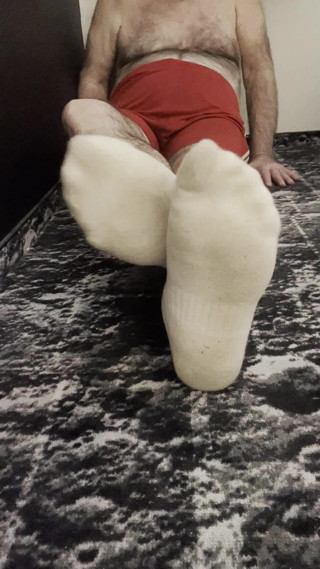Coach Karl dude lodge: Coach Karl's Feet in His White Socks [8893]
