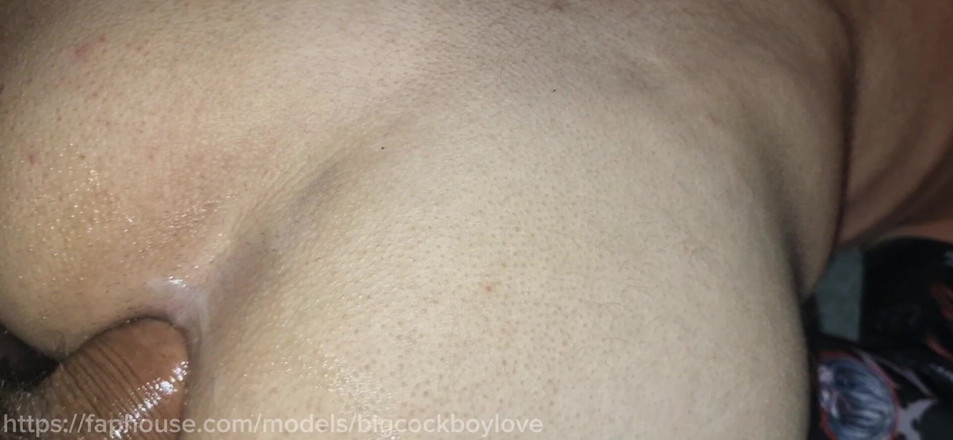 AlexGay: Pantat bahenol cewek ini dientot habis-habisan sampai dicrot di dalam