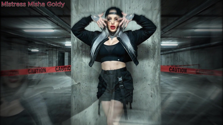 Goddess Misha Goldy: Beynini kafeste erit