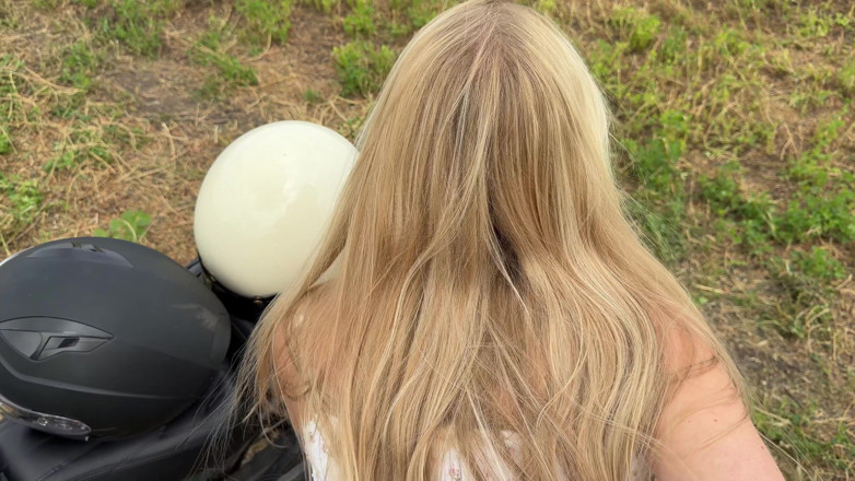 Arisha Mills: I Came From the City and Fucked a Collective Farm...