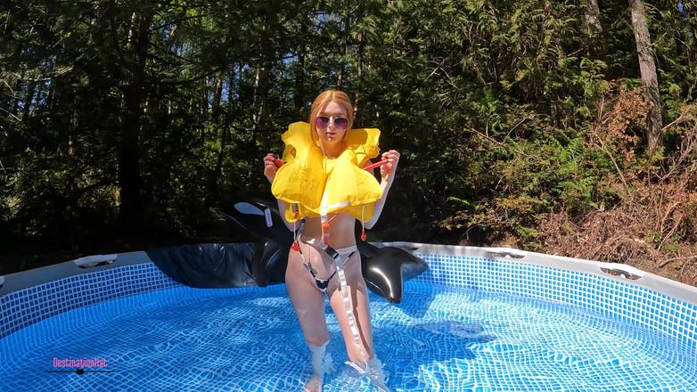 Destination Kat: Fetish inflatable life jacket mu