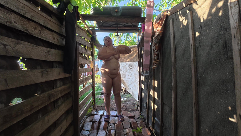 SchoolPrincess: 4K Chubby Girl Soaps Big Wet Tits Beside His Huge...