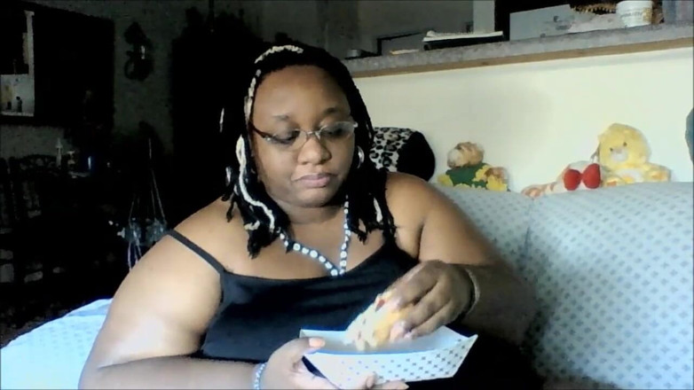 Goddess Cocoa's Switch Palace: Mmmm hot dogs