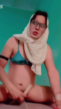 Sissy Online tréninková třída- Jak Sissys používají své ptáky