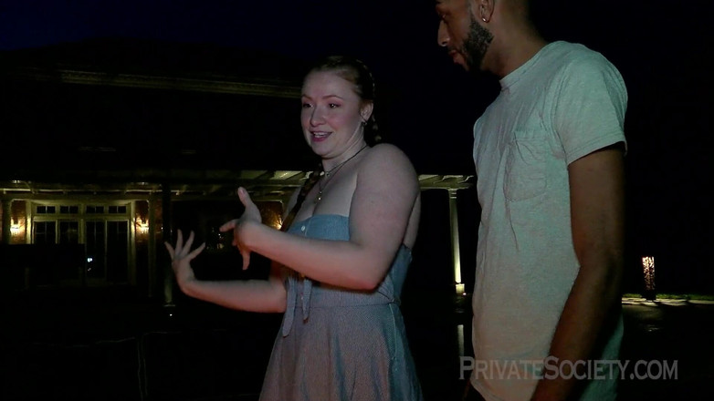 Private Society: Brutto in un vero buon modo