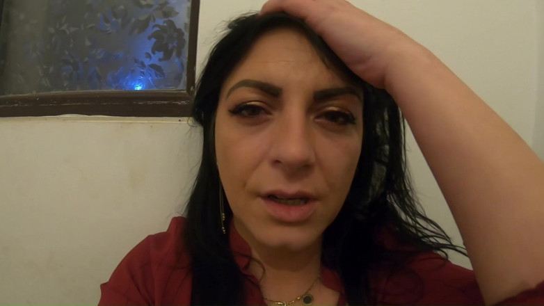 MilfyCalla: Deschide gura, vreau să mă piș - Voi Pune pe Combinația.