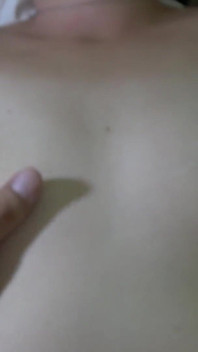 Xoa bóp và thủ dâm nóng bỏng với Anna
