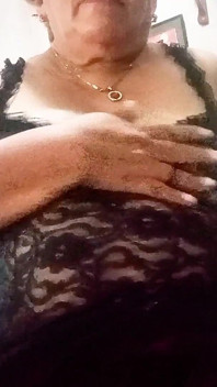 Mature MILF Accidentally Sends a Video to Her Stepson