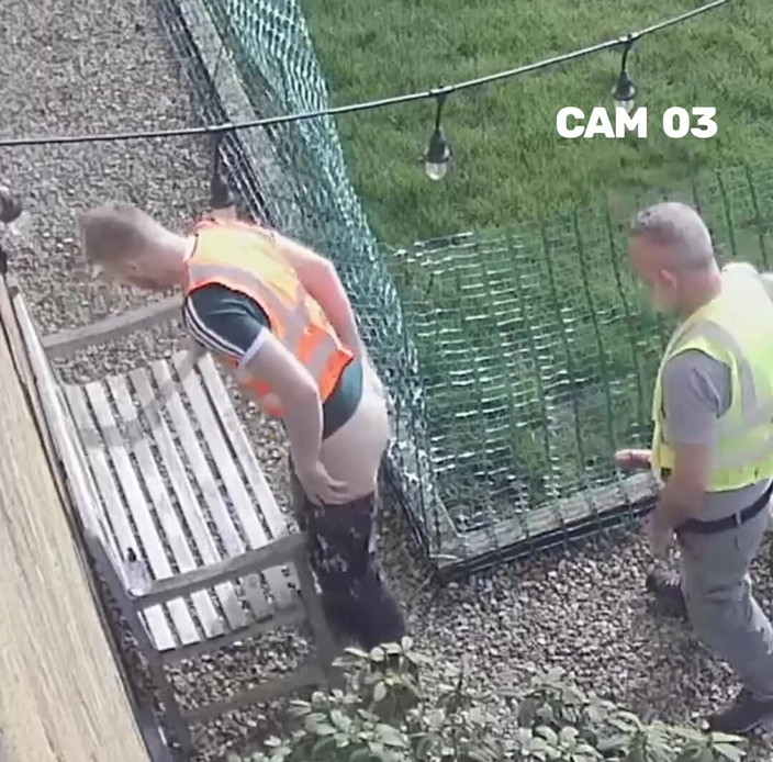 itapapixxl: Security Cam Caught the Old Mature Hung Boss with His...
