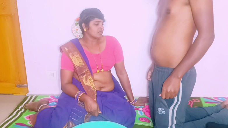 Telugu honey lips: Desi Astrology Sodi ciocia jebanie klient wielki dick.telugu brudne rozmowy.