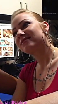 Throwback Remastered Video de Gracelynn pego se masturbando.