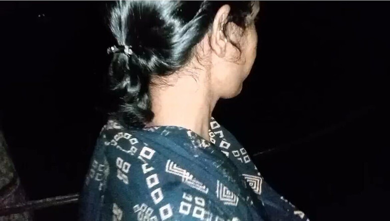 RadhaDevi: Ночью, ее трахнул ее друг