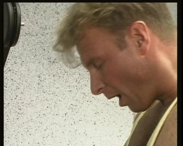 German's Young Babes: Çifte sikilen Alman bebek vahşi üçlü seksten hoşlanıyor