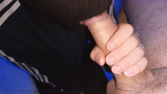 ArchiRusik: Mladý hetero muž přišel opravit můj kohoutek, ale velký neobřezaný...