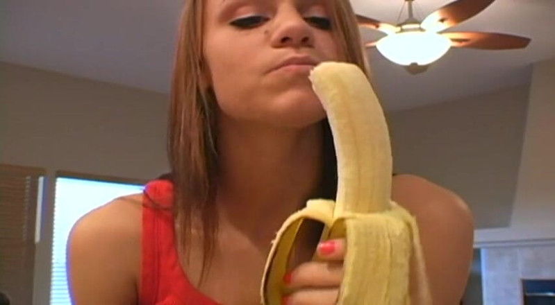 Femdom Austria: Usikan pisang