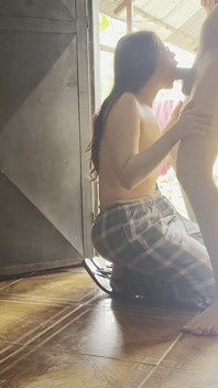 내 의붓여친과 집에 혼자 남겨주지 마, 나는 모든 것을 먹는다