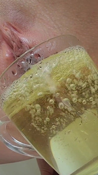 Warm Yellow Pee