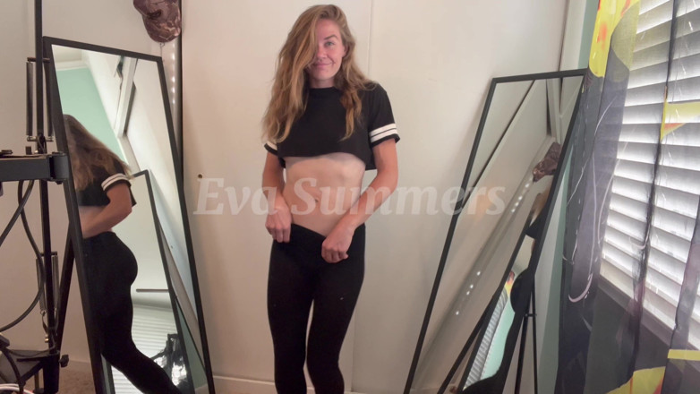 EvaSummers: Sexy leggings striptease red lace thong apertado pawg Eva Summers