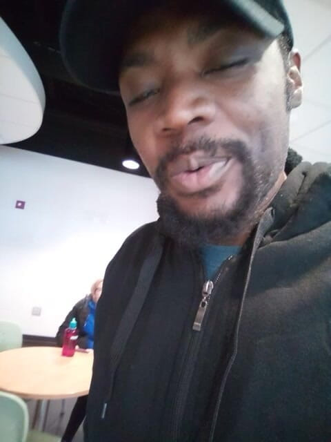 Oral addiction: Man Black Solo