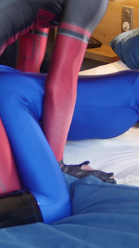 Oktavia Milton v zentai fantastická lycra