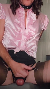 穿着尼龙袜的长腿和漂亮脚