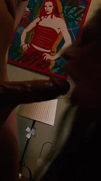 Kerry rompe sus grandes tetas y folla por todo el semen que tiene