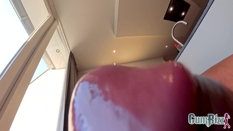 Cumbizz: Holländska Bimbo Fotboll styvmamma POV BBC deepthroat