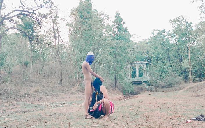 Tani: Pantatku dientot sama kontol besar pria muslim