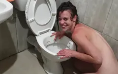 Human Toilet Slut Pisses on Her Own Face While Head in Toilet Lick Pee up